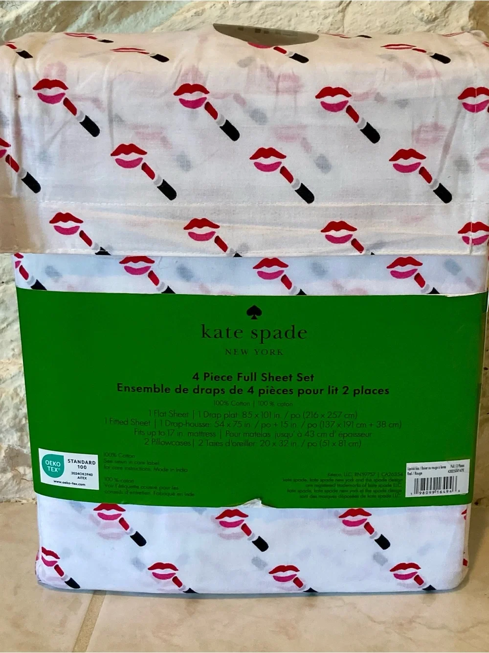 NWT kate spade New York White Sheet Set with Red Lips and Black Lipstick Print